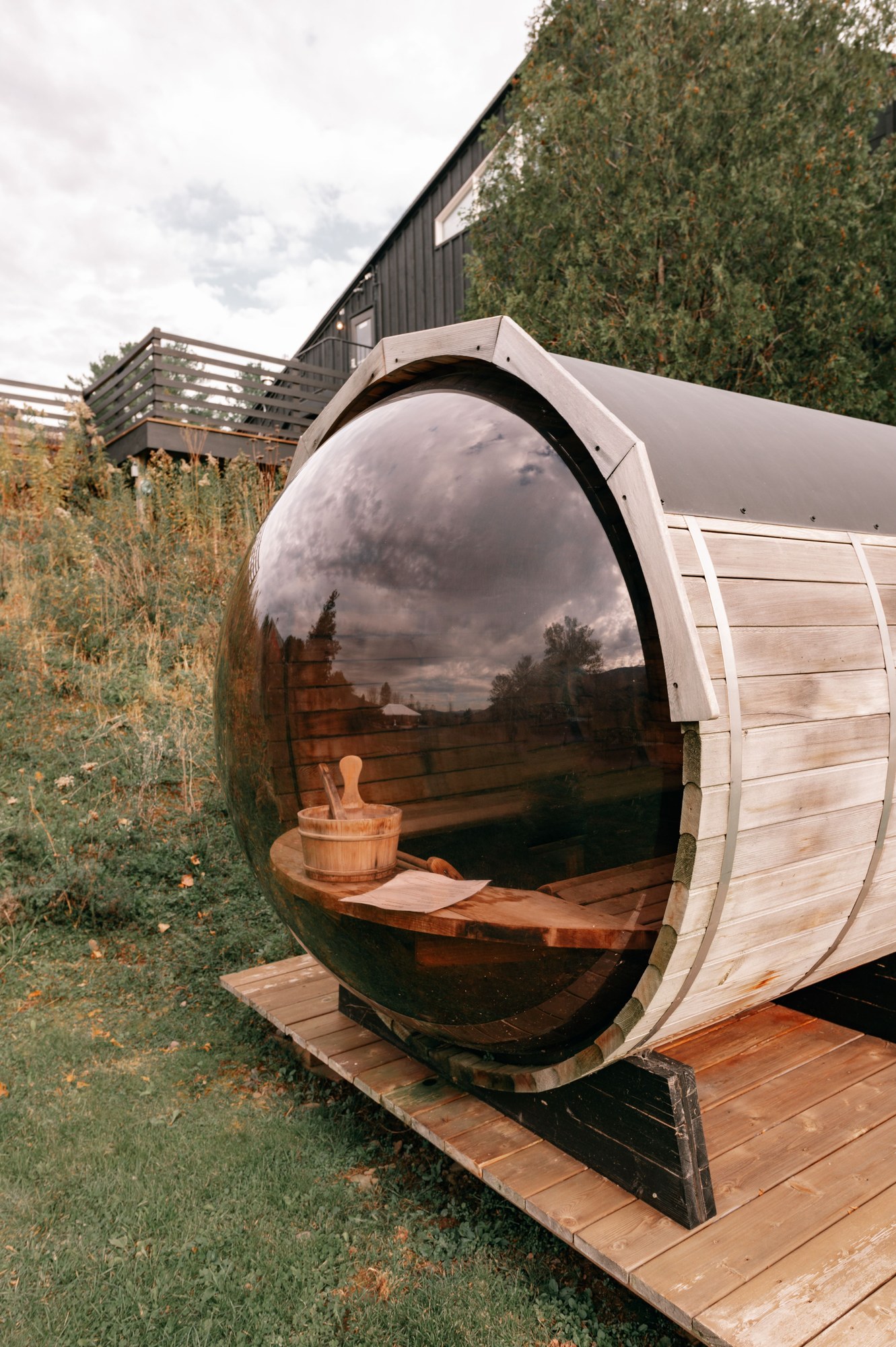 Bubble-glass barrel in open ground in Carneros